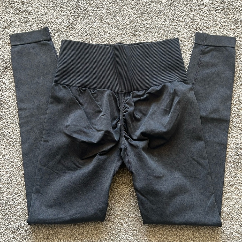 Brand new Refynd leggings